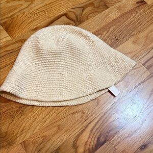 Madewell Cream Knit Bucket Hat